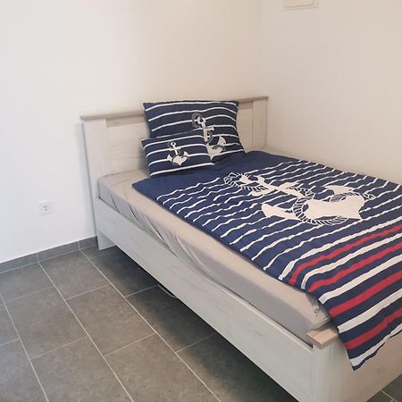 Ferienwohnung Balatonalmadi Kazinczy 2 Exterior foto